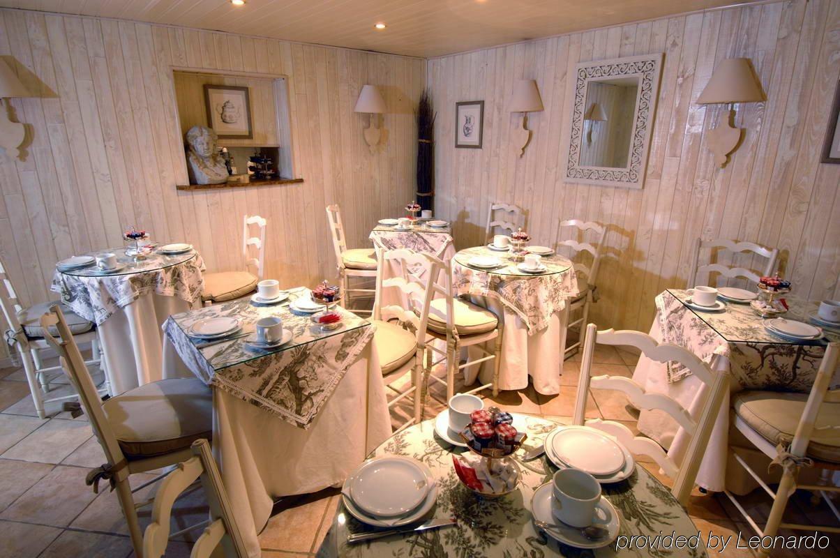 Hôtel la Residence Du Berry Versalles Restaurante foto